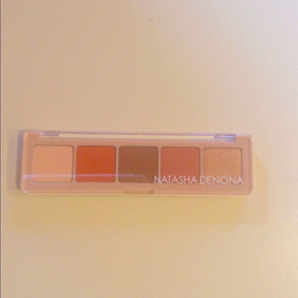 Brand New Natasha Denona eyeshadow pallet